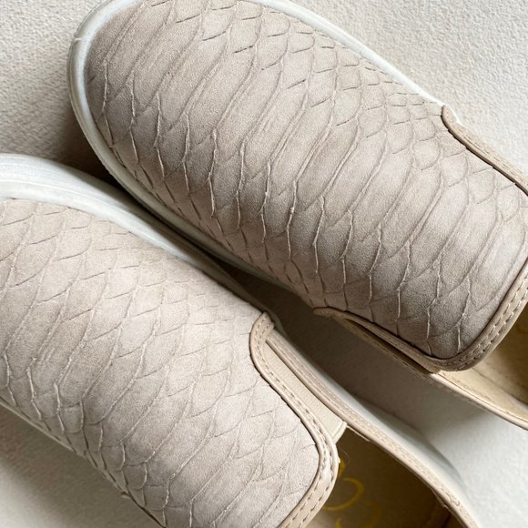 Tan Platform Flats - Picture 4 of 5